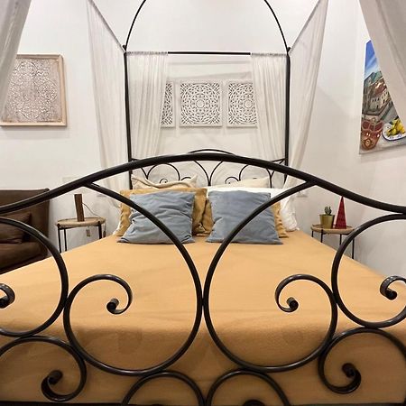 Ferienwohnung Le Stanze Di Ballaro Palermo Exterior foto