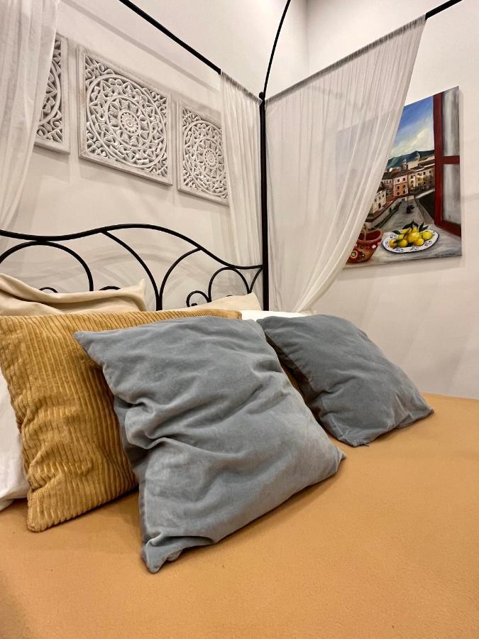 Ferienwohnung Le Stanze Di Ballaro Palermo Exterior foto